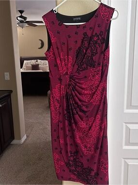 Enfocus Studio Burgundy and Black Floral Sheath Dress